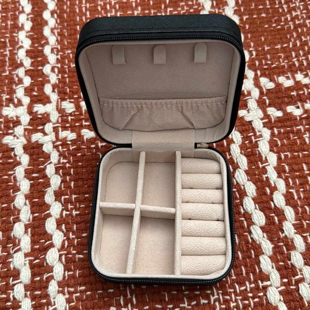 Jewelry Organizer